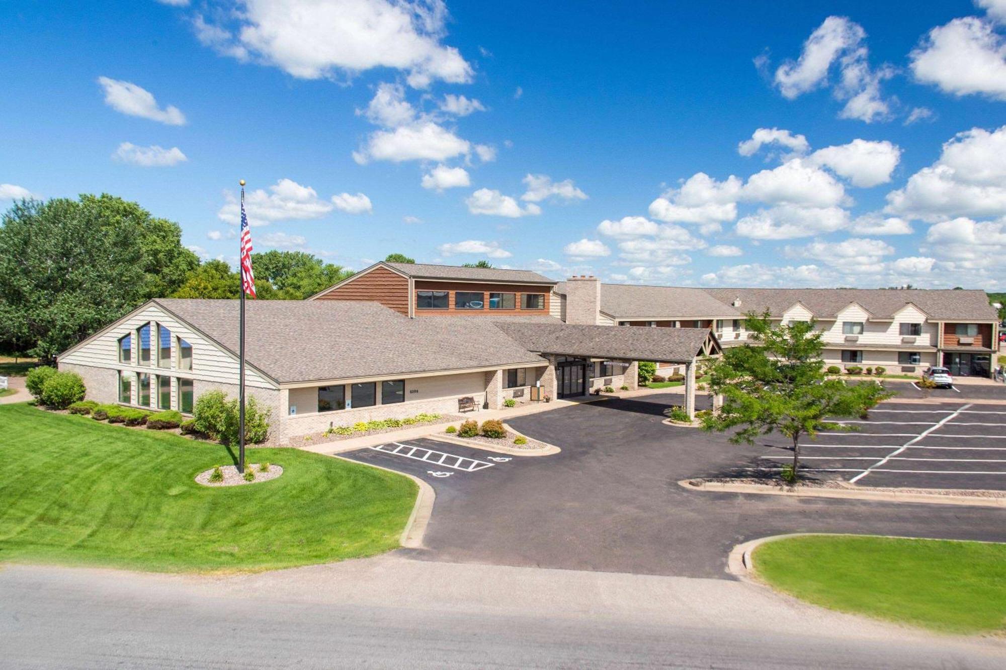 Americinn By Wyndham Eau Claire Exterior photo