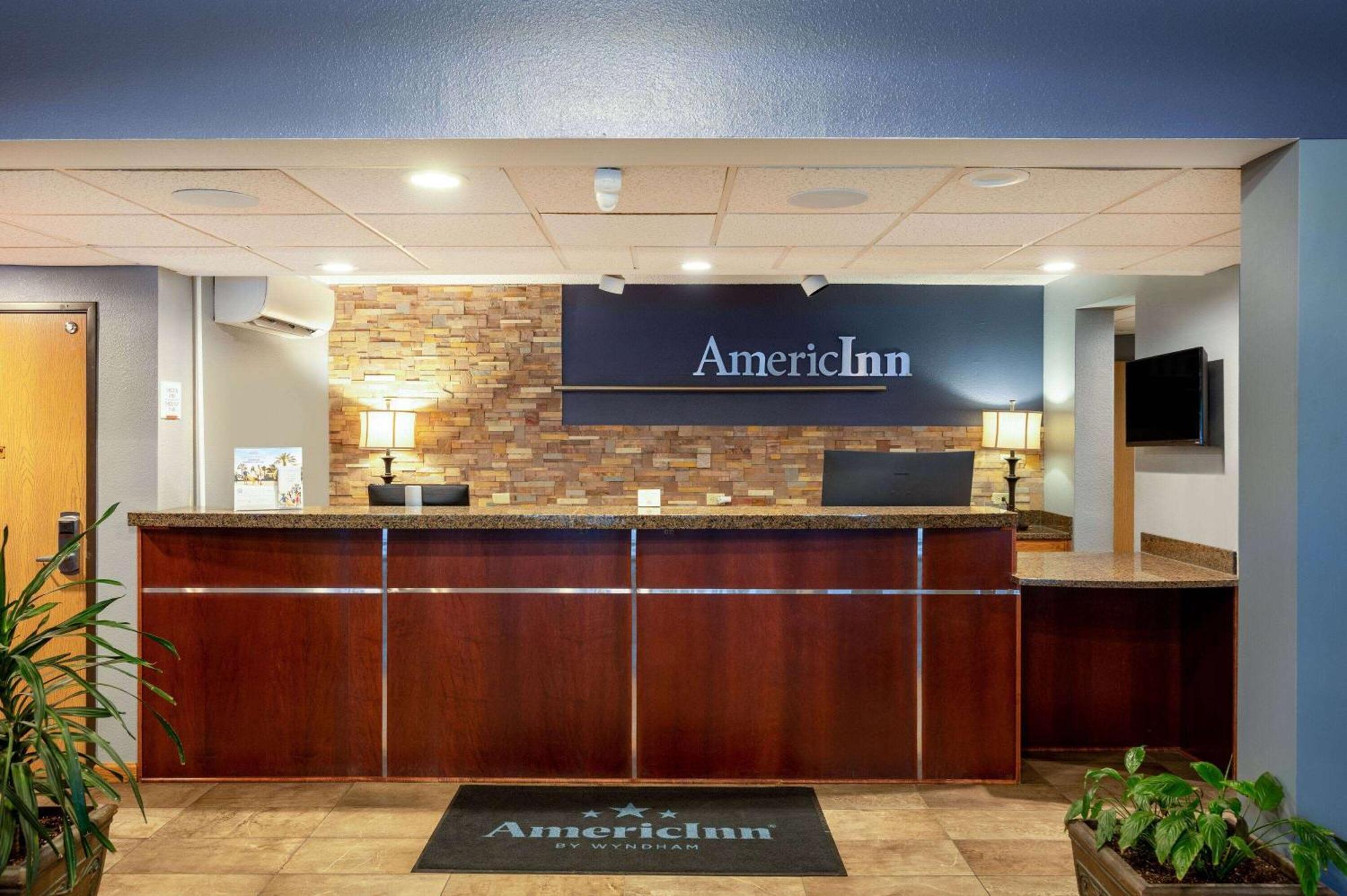 Americinn By Wyndham Eau Claire Exterior photo